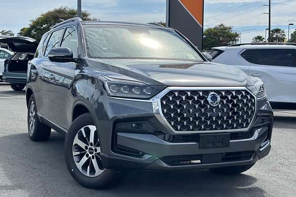 2025 KGM Rexton