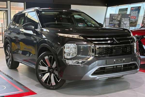2025 Mitsubishi Outlander