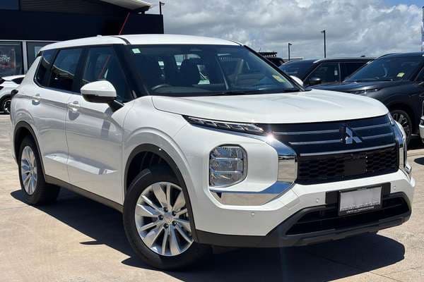 2025 Mitsubishi Outlander