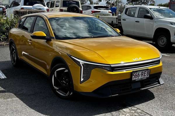 2025 Kia K4