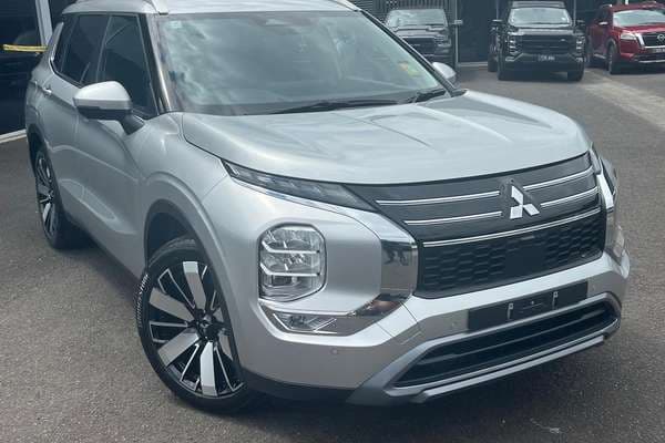 2025 Mitsubishi Outlander